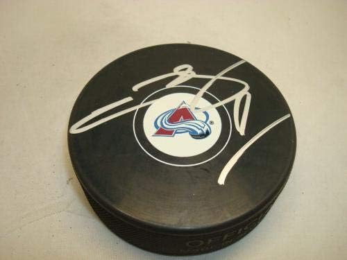 Semyon Varlamov potpisao je Colorado Avalanche Hockey Puck sa autogramom PSA / DNA COA 1B-NHL pak sa autogramom