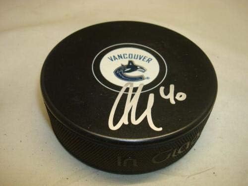Maxim Lapierre potpisao Vancouver Canucks Hockey pak sa autogramom 1A-autogramom NHL Paks